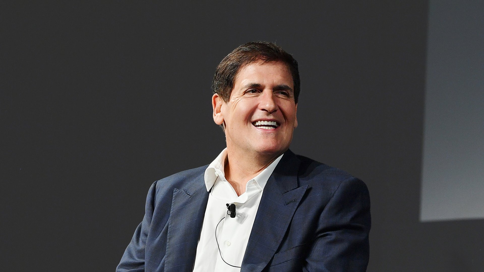 Mark Cuban’s Investment in Bitcoin Over Gold: Experts Weigh In